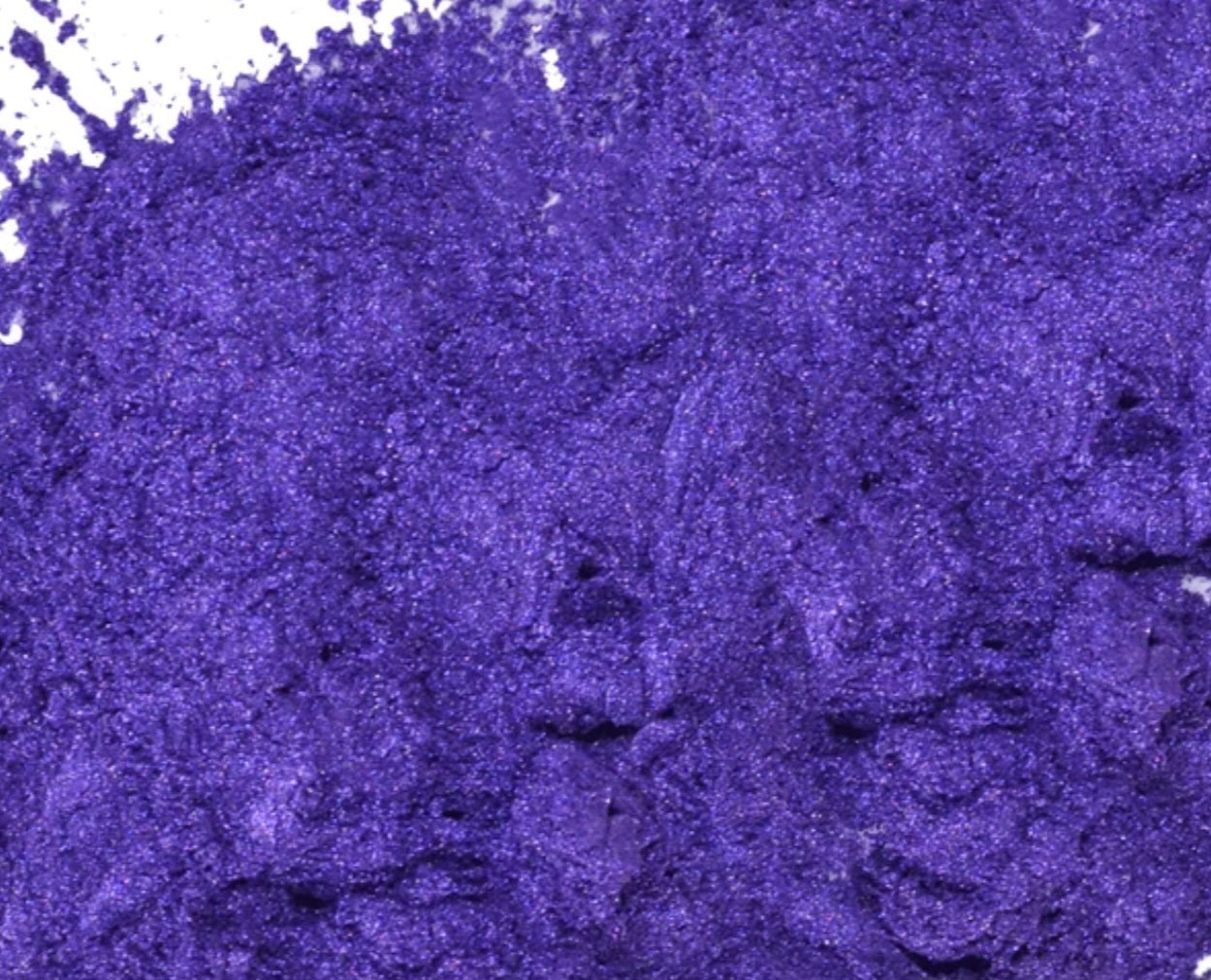Dolly - Premium Mica Powder