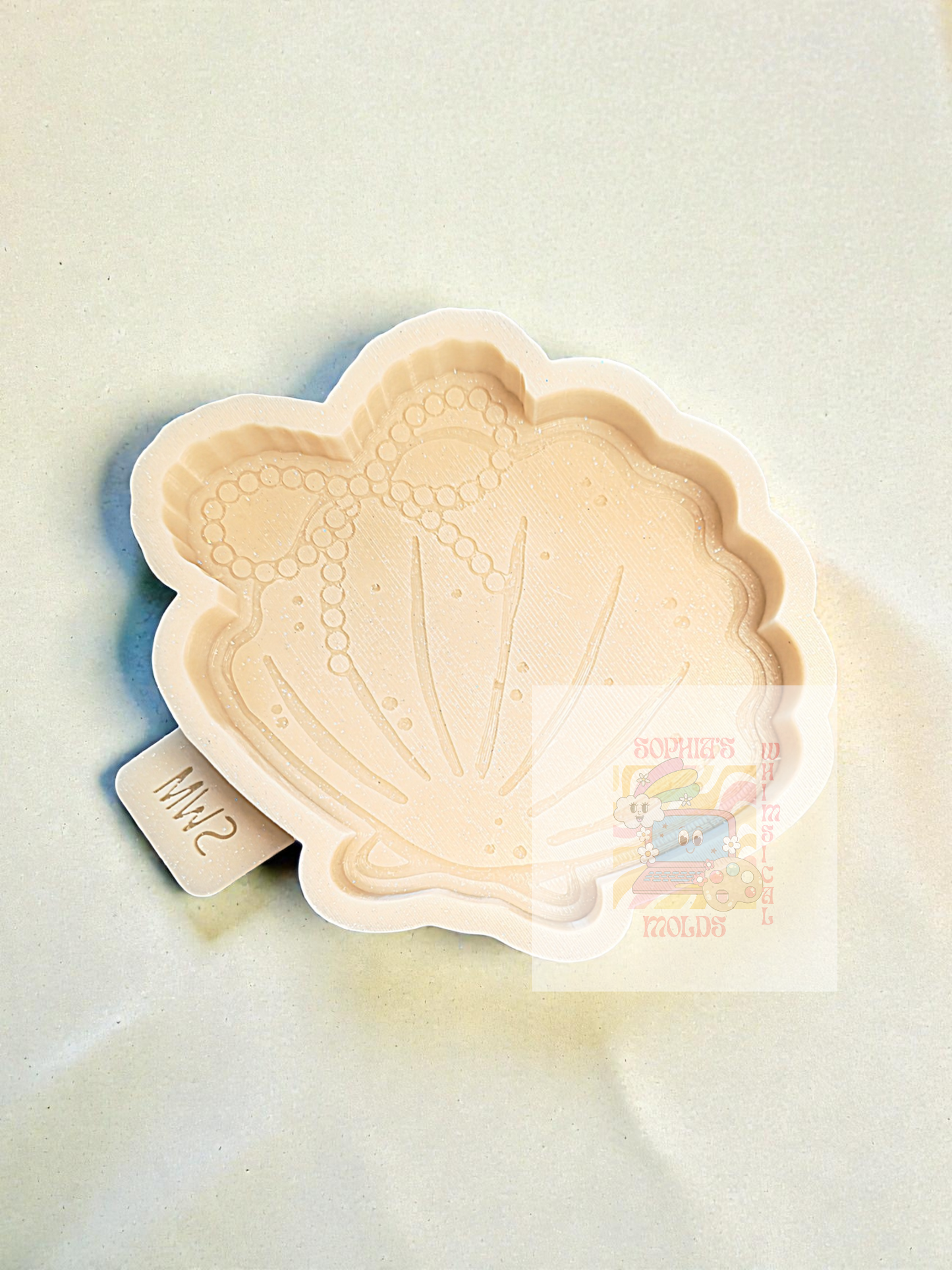 Shell with Pearl Ribbon - Premium Silicone Mold