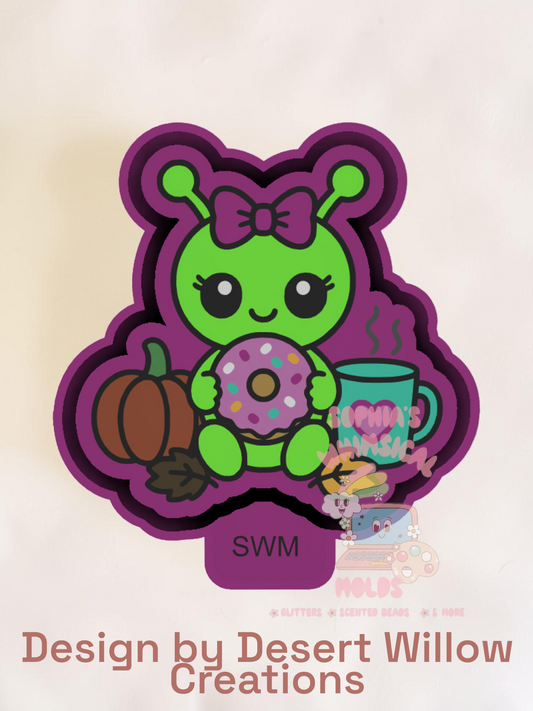 Fall Alien with Donut - Premium Silicone Mold