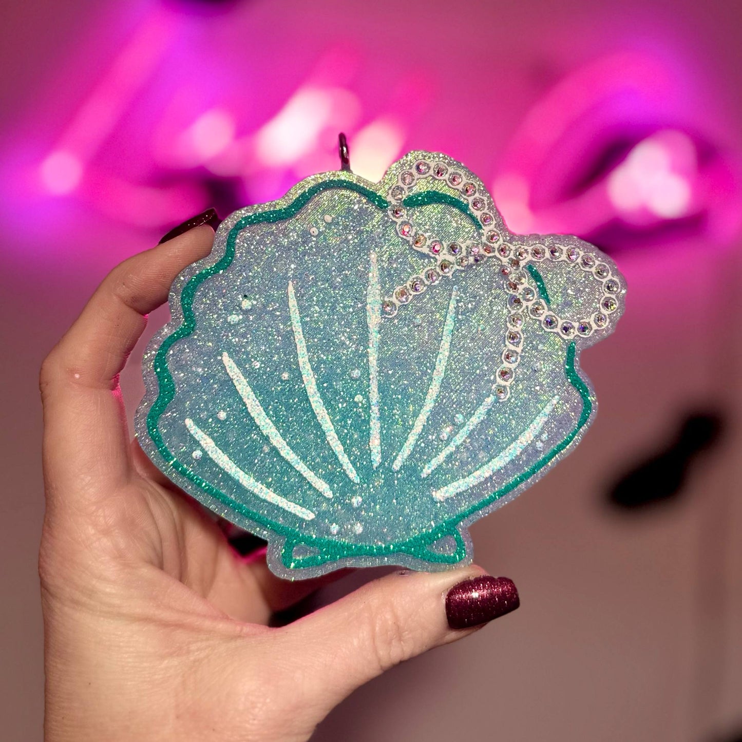 Shell with Pearl Ribbon - Premium Silicone Mold